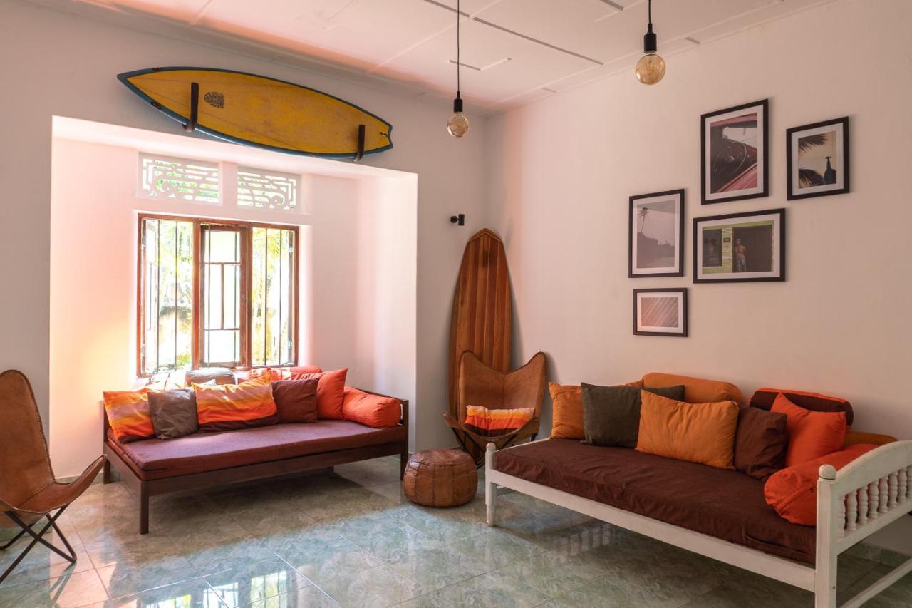 Lotus Surf And Wellness Ahangama Exterior foto