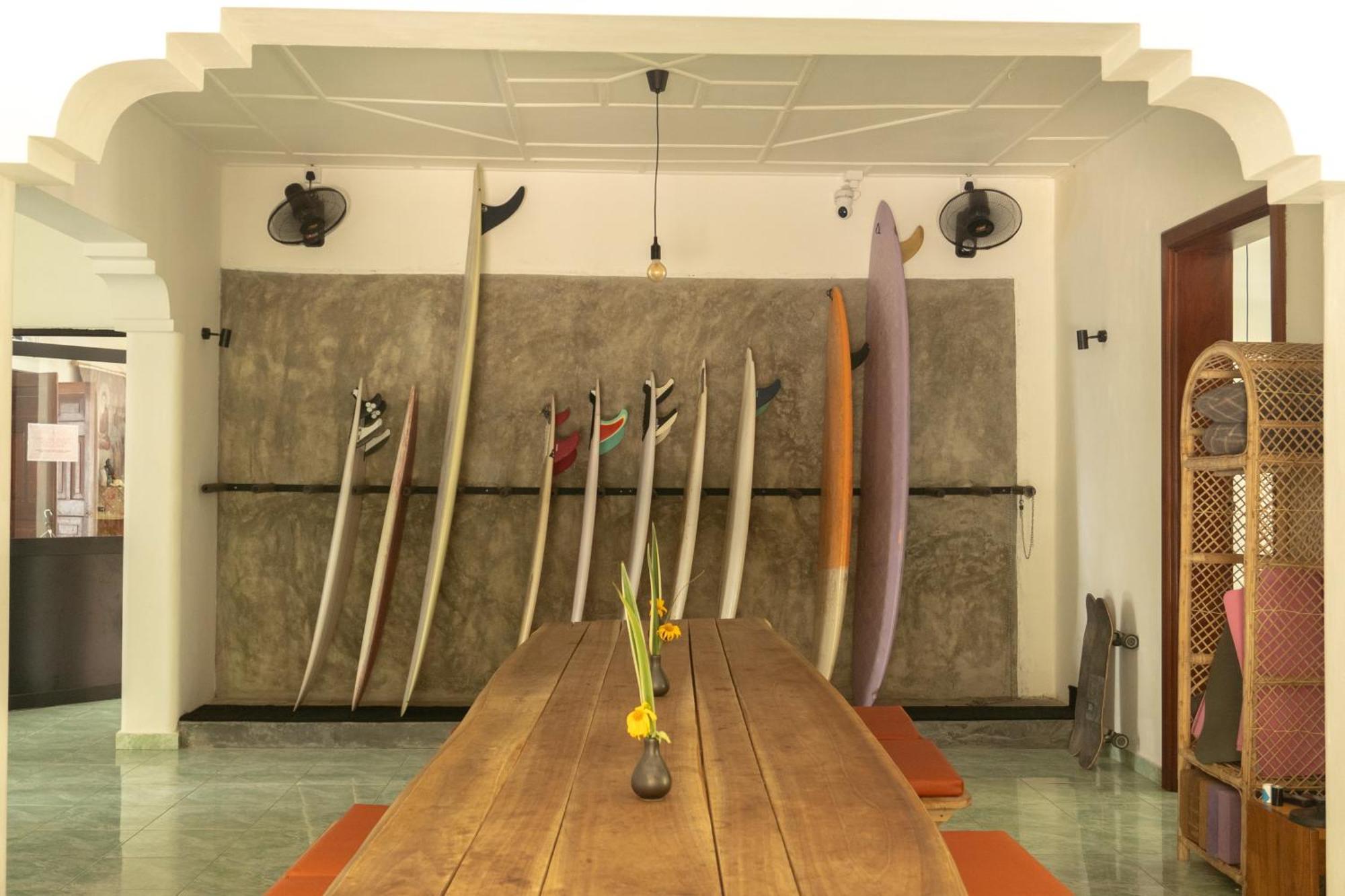 Lotus Surf And Wellness Ahangama Exterior foto