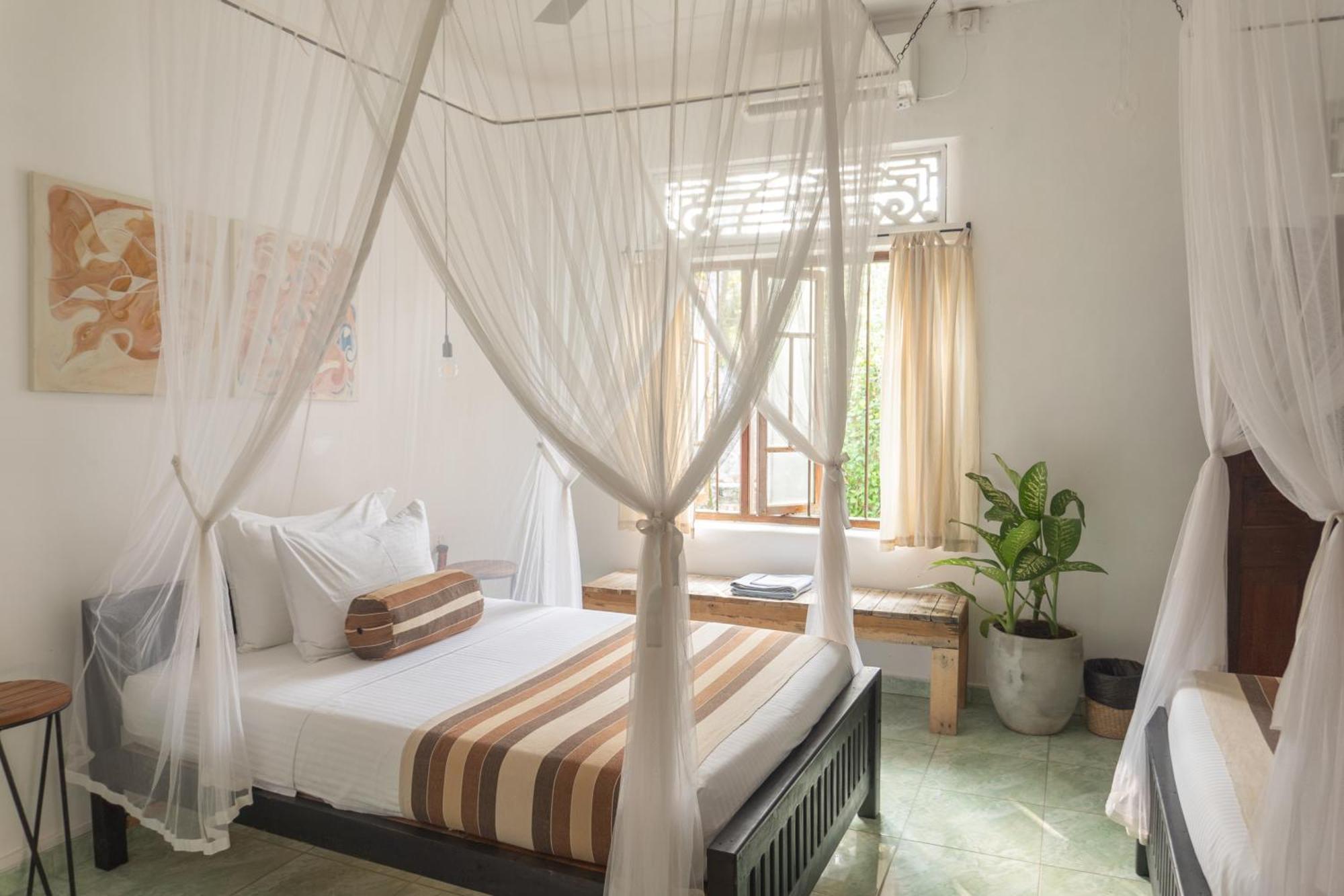 Lotus Surf And Wellness Ahangama Exterior foto