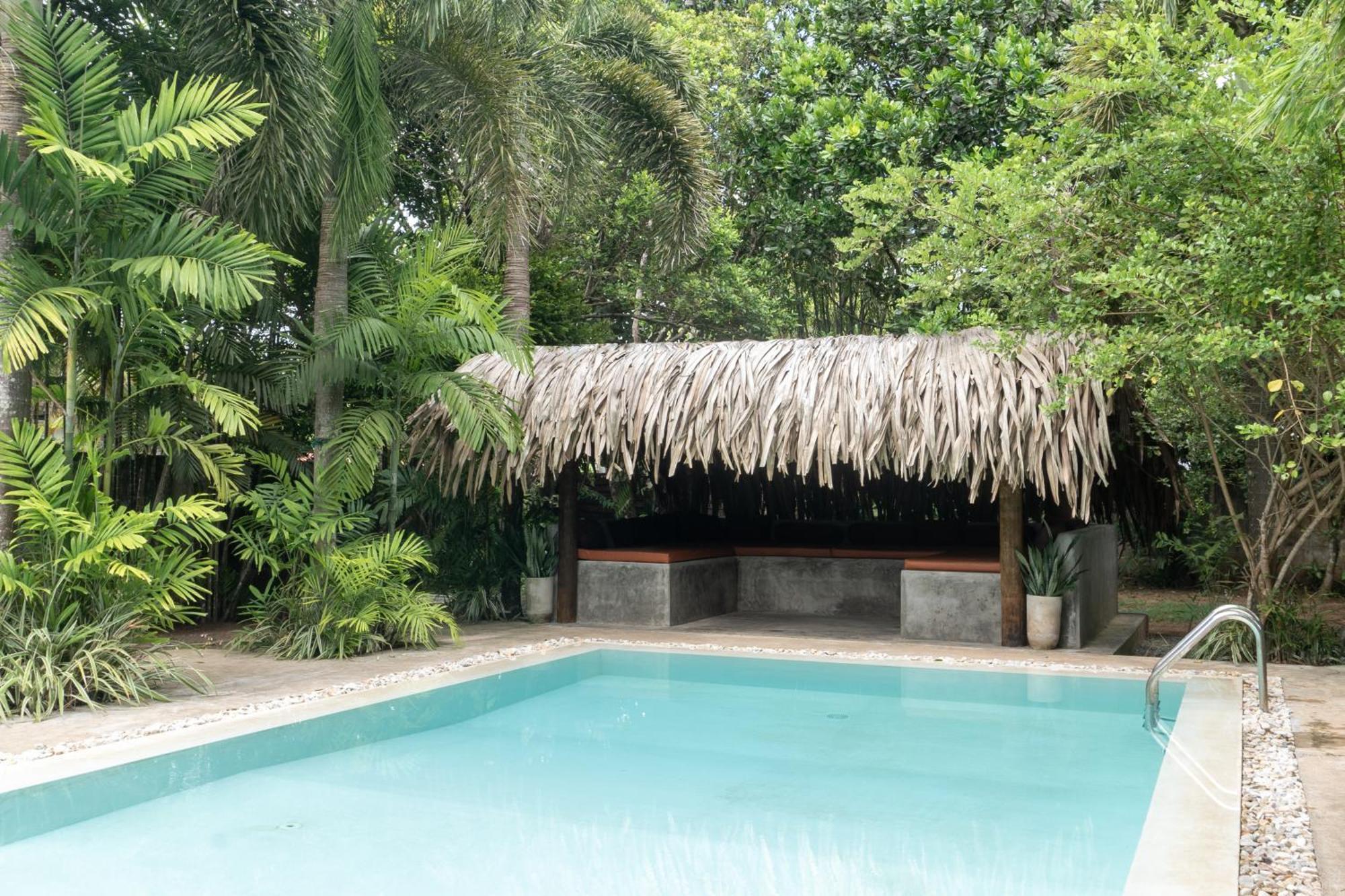 Lotus Surf And Wellness Ahangama Exterior foto